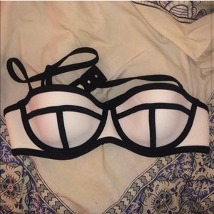 traingl xs white and black milly top never worn